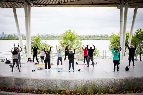 Yoga abdos et étirements